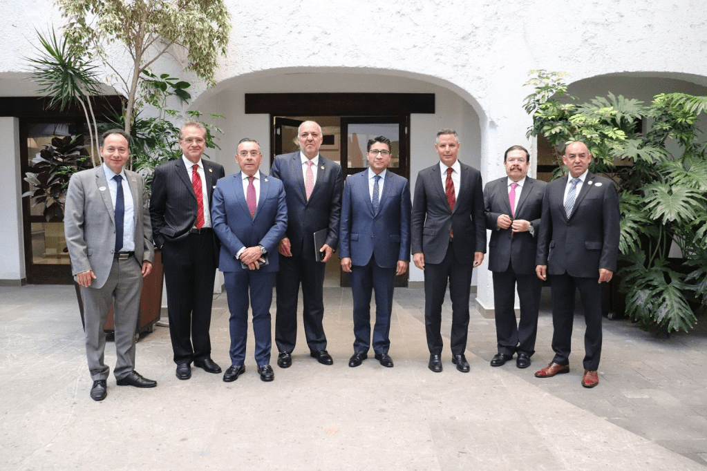 Participa Consejería Jurídica en sesión sobre Reforma al Poder Judicial, organizada por el Consejo Coordinador&nbsp;Empresarial.