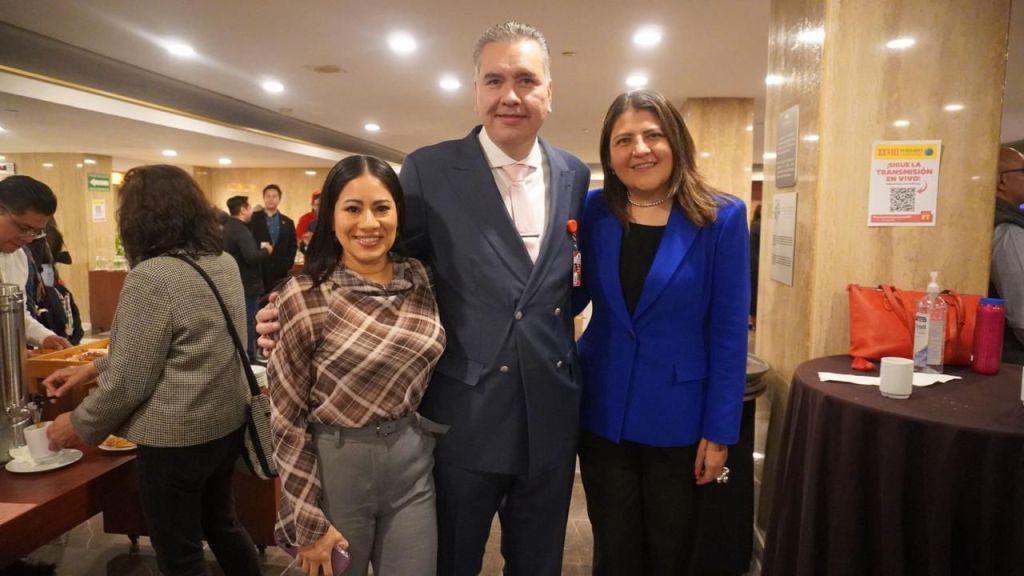 Asiste Waldo Fernández a Seminario Internacional de Partidos de&nbsp;Izquierda.