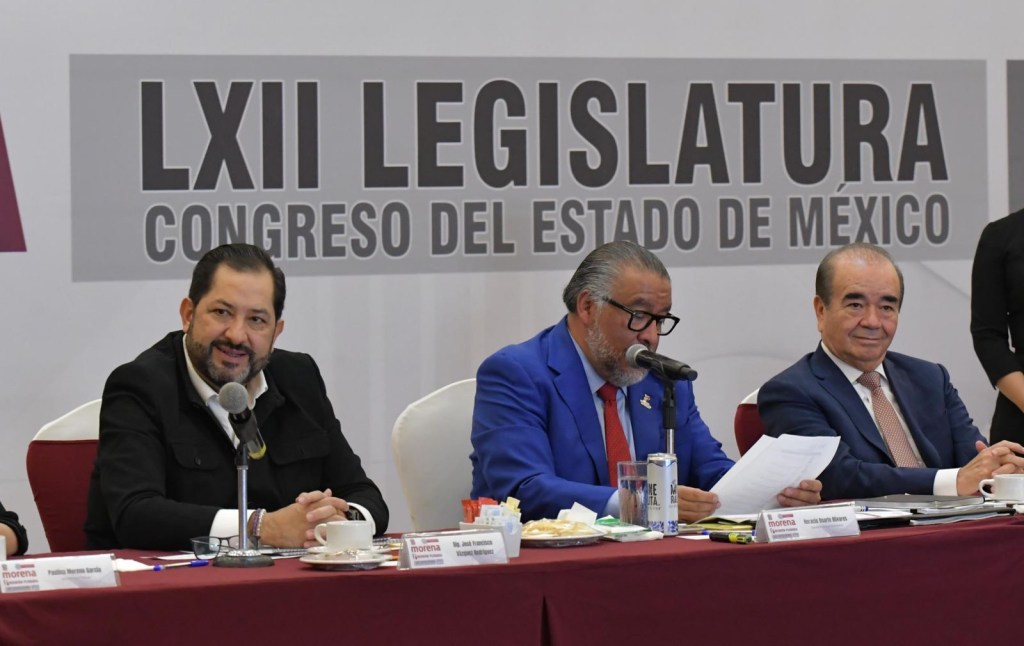 Realizan diputadas y diputados de morena de la 62 legislatura reunión&nbsp;plenaria.