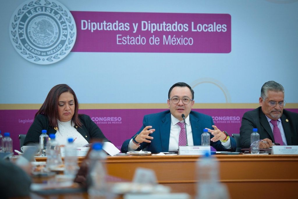 Llama Secretaría de Movilidad estatal a crear sinergia en materia de Comunicaciones que beneficie a las y los&nbsp;mexiquenses.