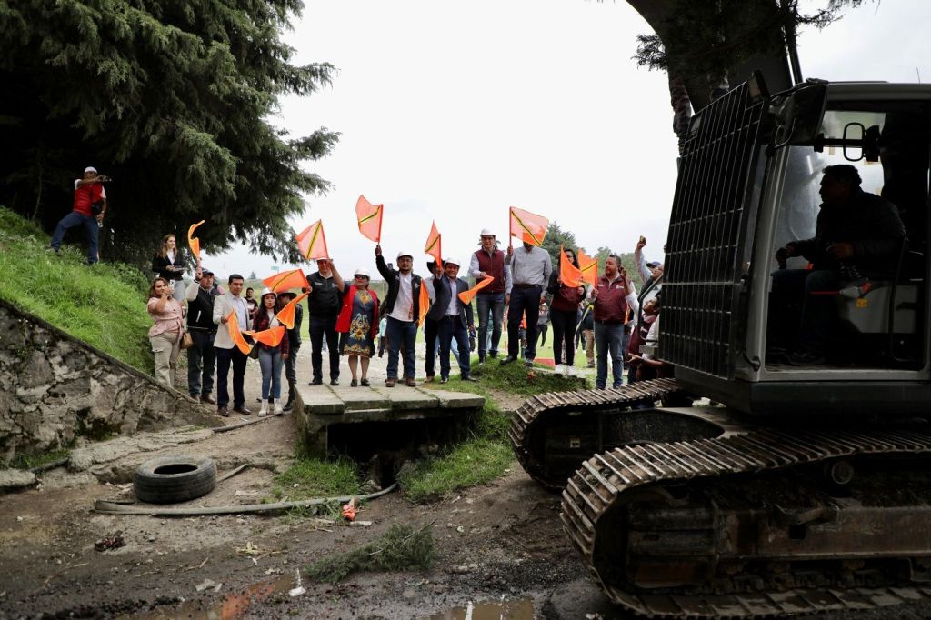 Beneficia GEM a más de 6 mil habitantes de Tenango del Valle con modernización del puente vehicular y peatonal “La&nbsp;Clínica”.