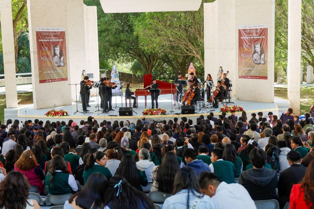 Sor Juana Inés de la Cruz poeta siempre vigente; conmemoran en EdoMéx el 376 aniversario de su&nbsp;natalicio.