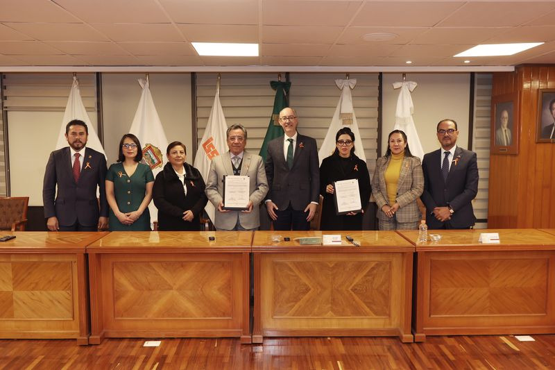 UAEMéx firma convenio con el ISSEMYM en pro de la salud del personal&nbsp;universitario.