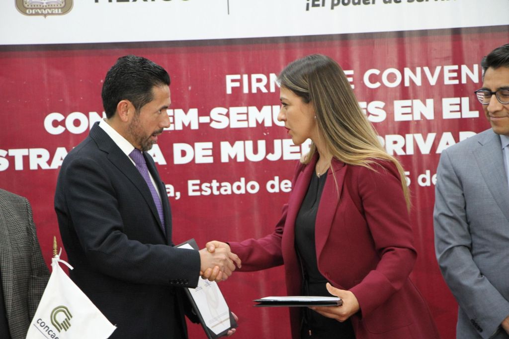 Unen esfuerzos GEM y CONCAEM para ofrecer oportunidades de reinserción social a mujeres privadas de la&nbsp;libertad.