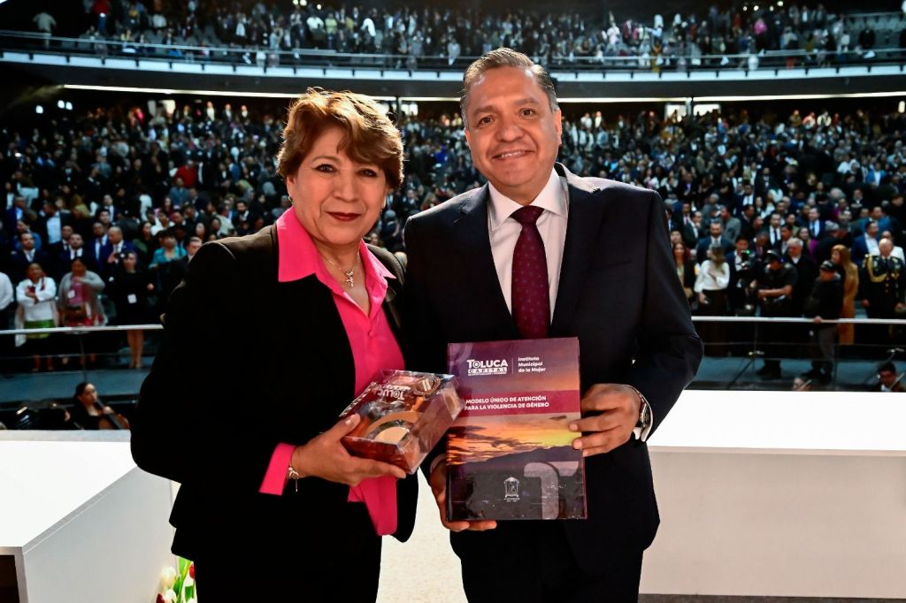 Arranca la transformación de la capital mexiquense: Gobernadora Delfina Gómez Álvarez toma protesta a Ricardo Moreno Bastida como Presidente Municipal de&nbsp;Toluca.