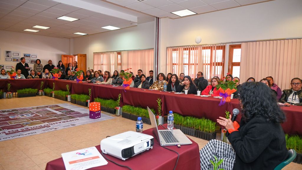 Sensibiliza GEM sobre la importancia de las mujeres en la construcción de obra&nbsp;pública.