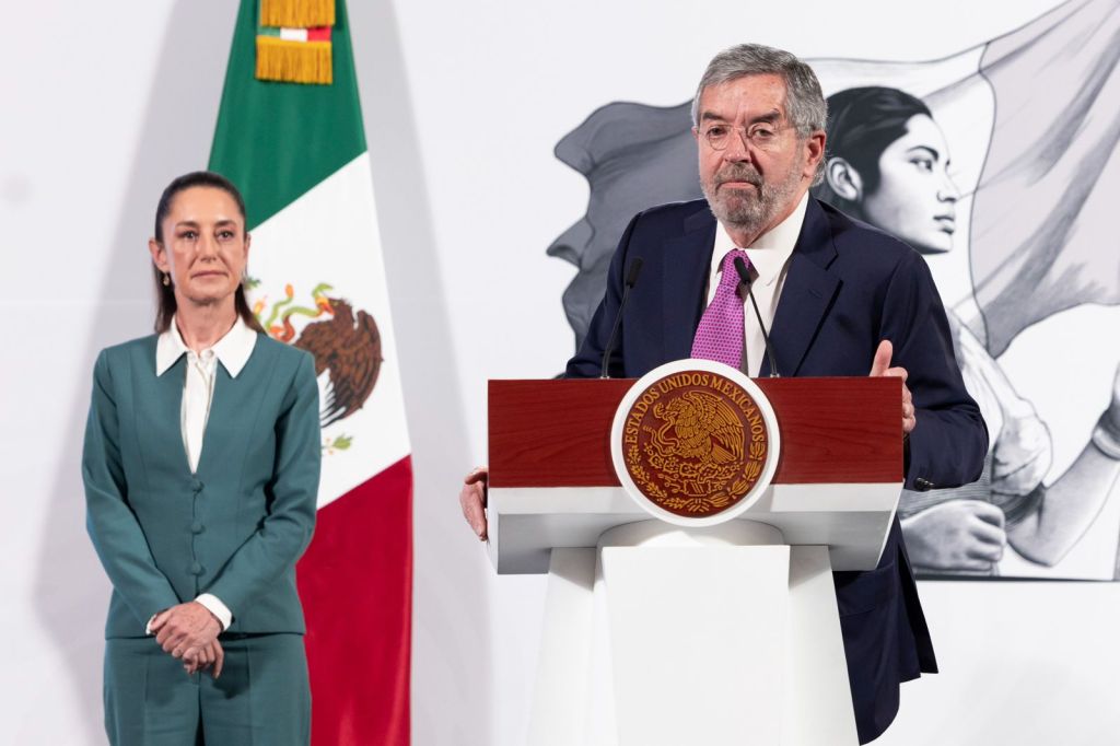 No están solos, hay que guardar la calma: Presidenta Claudia Sheinbaum Pardo Presenta Plan «México Te Abraza» en Atención a Migrantes&nbsp;Mexicanos.