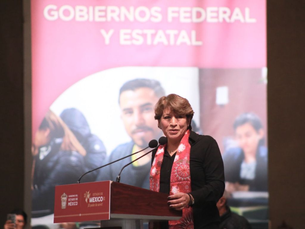 Gobernadora Delfina Gómez Álvarez enseñará a leer y escribir a 150 mil mexiquenses con el programa “El Poder de&nbsp;Alfabetizar”.