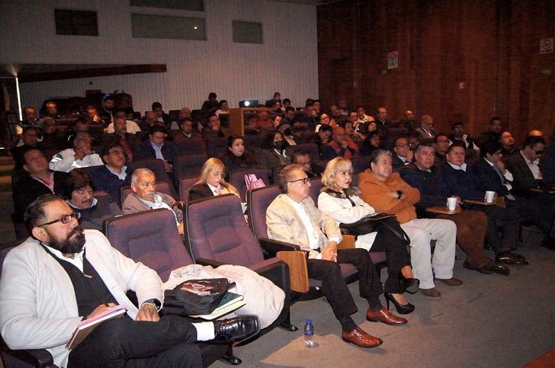 Promueve Secretaría de Movilidad modelo de negocio para transporte público de mediana capacidad en el&nbsp;EdoMéx.