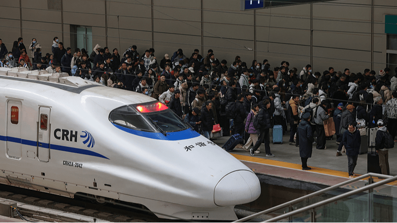 Transporte ferroviario de pasajeros de China alcanza récord en período&nbsp;enero-febrero.