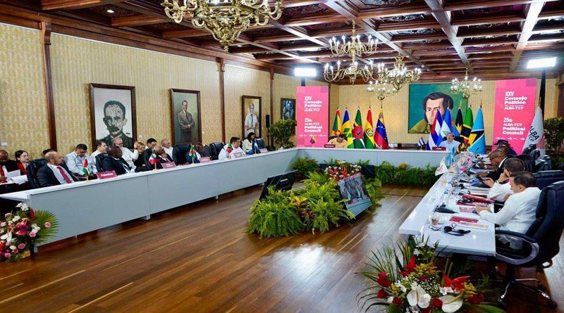 ALBA-TCP denuncia trato inhumano de EE. UU. a migrantes y exige respeto a sus&nbsp;derechos.