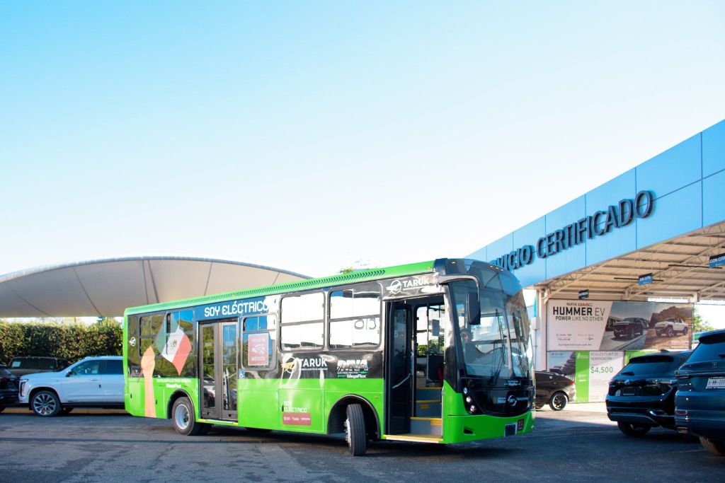 Arranca GEM pruebas operativas del primer autobús eléctrico 100% mexicano en el corredor Metepec-Toluca-Tenango.