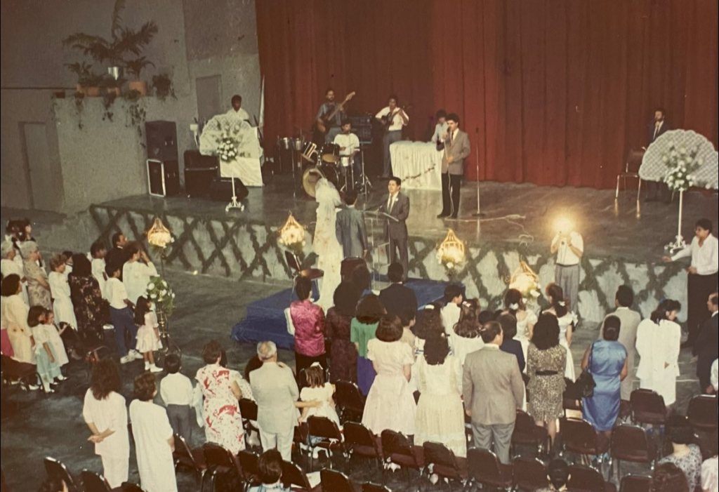 “Hoy celebramos 36 años de casados y&nbsp;contando.”