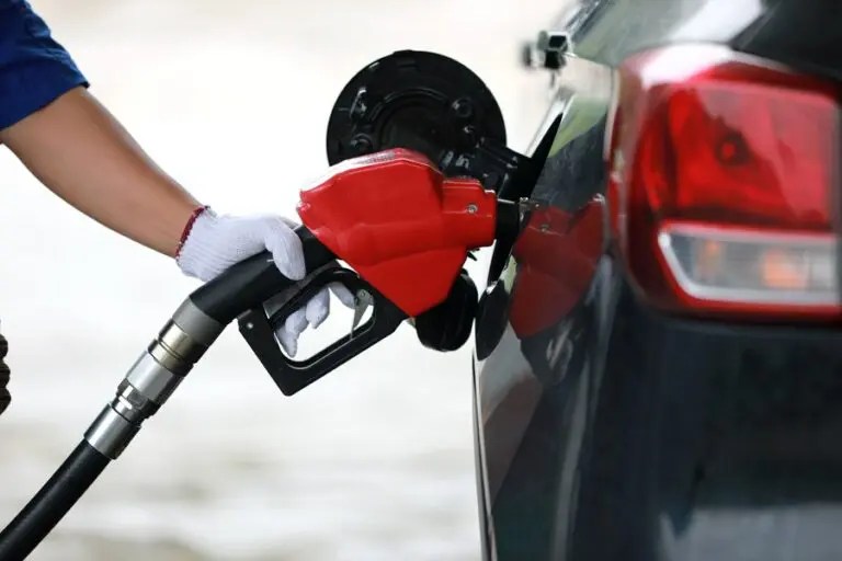 China reducirá precios minoristas de gasolina y&nbsp;diésel.