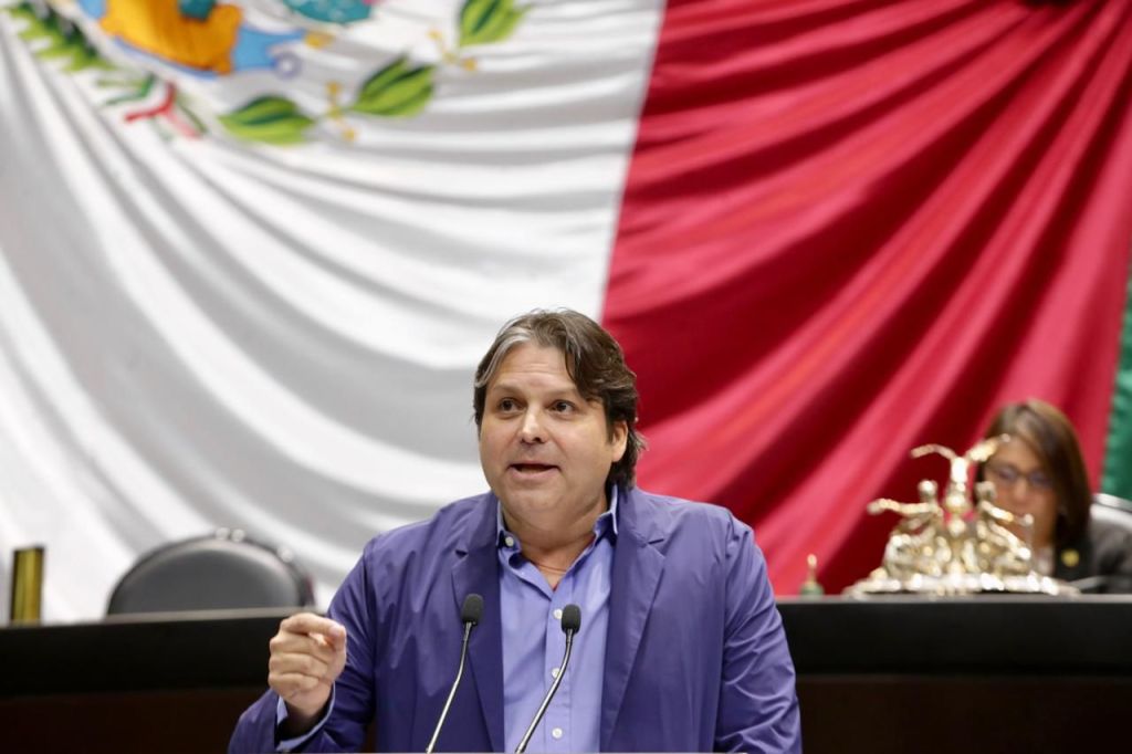 Diputado Federal del PRI Mario Zamora Gastélum propone Licencias de Conducir Permanentes y Digitales a Menor Costo en todo El&nbsp;País.