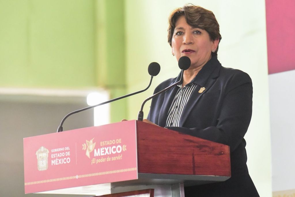 Gobernadora del Estado de México entrega laptops a Supervisores Escolares de Educación Básica y Media Superior para optimizar la planeación del ciclo escolar&nbsp;2025-2026.