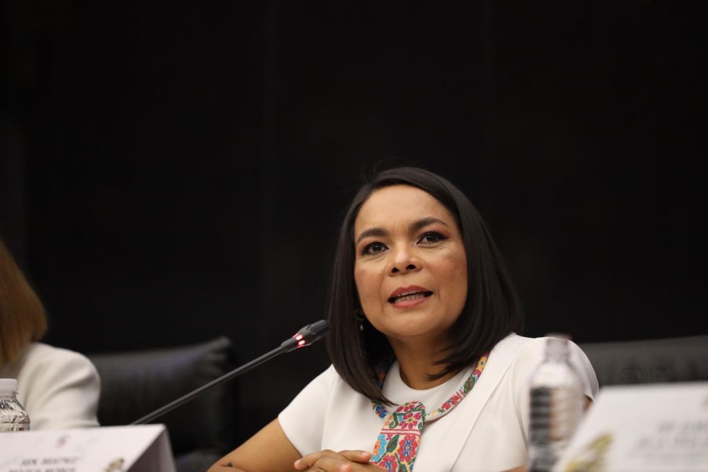 Mañana, el Senado entregará premio literario a Silvia Molina: Mojica&nbsp;Morga.