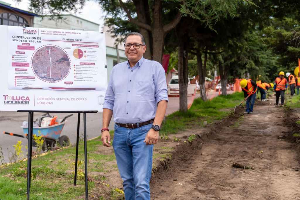 Ricardo Moreno impulsa la seguridad en Toluca con el nuevo Sendero Seguro en la calle Filiberto&nbsp;Navas.
