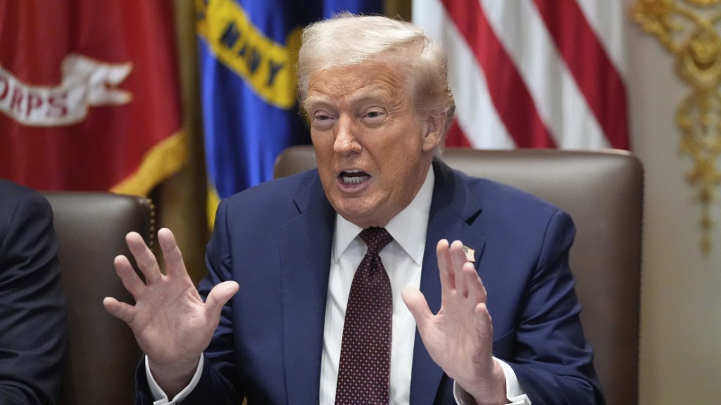 Trump advierte: Si EU no aplica aranceles corre riesgo de irse al ‘tercer&nbsp;mundo’.