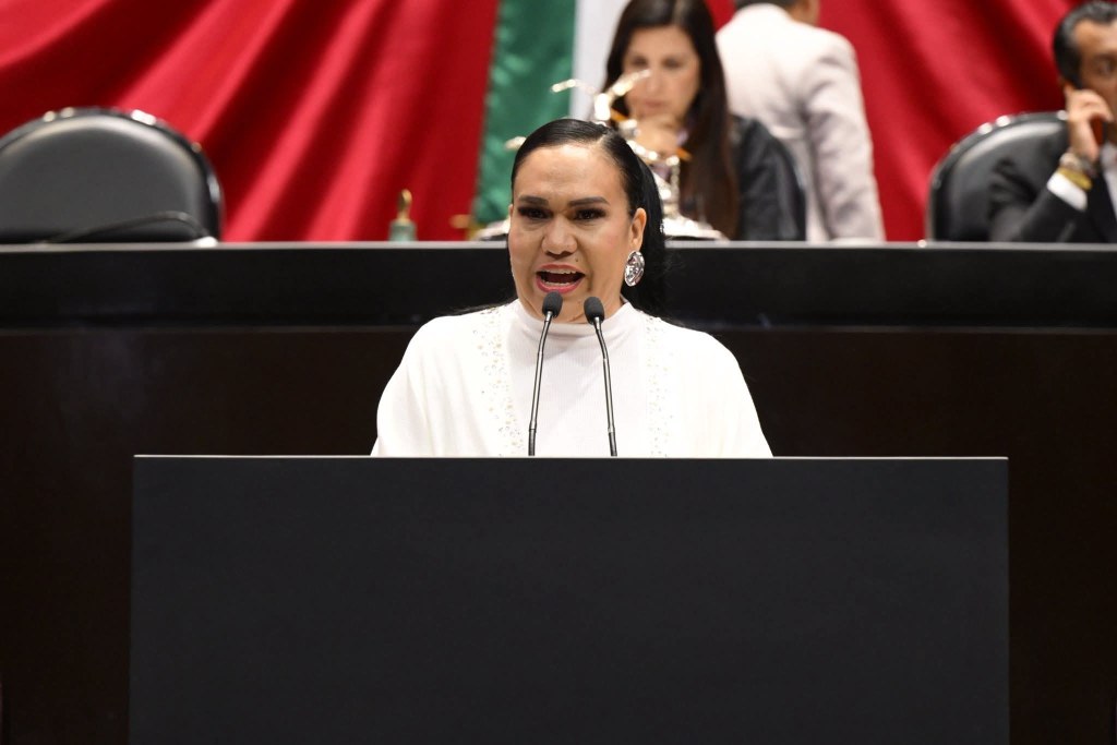 Llama Diputada Federal de Morena Marcela Velázquez Vázquez a Redoblar Esfuerzos en la Detección Oportuna del Cáncer de&nbsp;Mama.