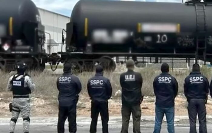 Empresarios de EE.UU. aliados con el CJNG inundan el país con huachicol&nbsp;fiscal.