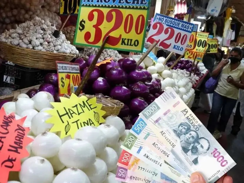 Inflación en México sube más de lo previsto en noviembre; ¿Banxico en&nbsp;alerta?