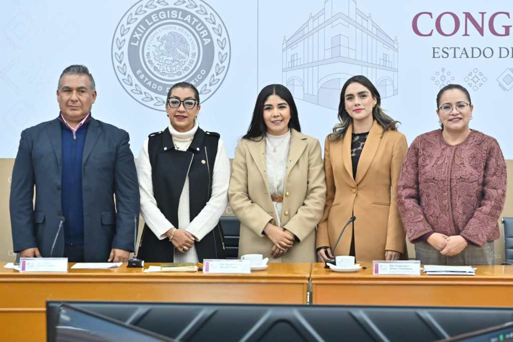 Comisiones Unidas de Procuración y Administración de&nbsp;Justicia.