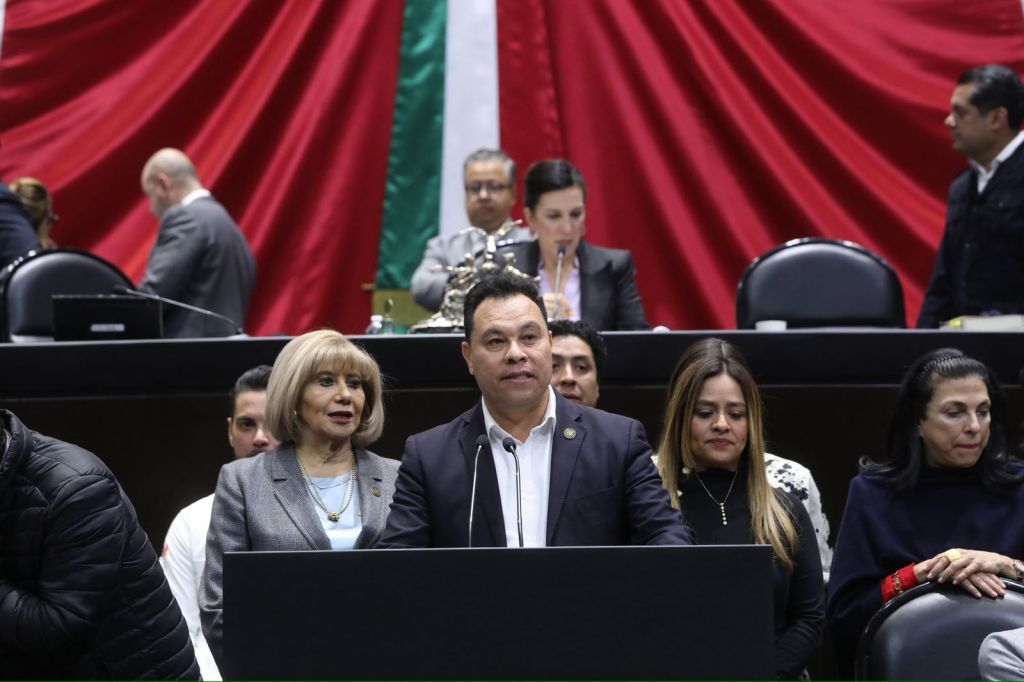 Advierte Diputado Federal del PRI Arturo Yáñez Cuellar que El PRI le quitará La Paternidad a Legisladores de Morena por Aprobar Ley de&nbsp;Agua.