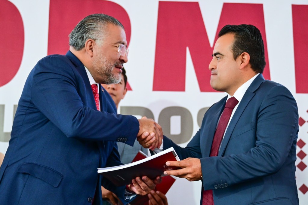 Llama Secretario Horacio Duarte a seguir unidos y sin titubeos para defender la transformación estatal y nacional; asiste a Primeros Informes de Xalatlaco e Isidro&nbsp;Fabela.