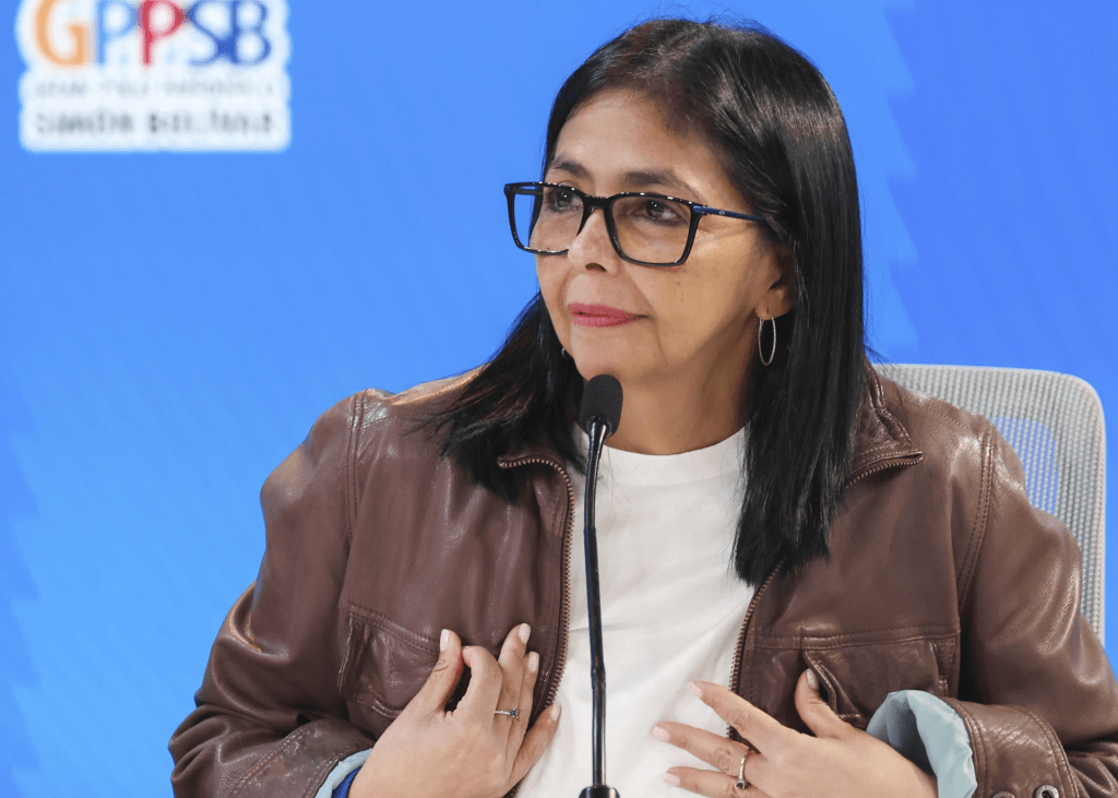 Delcy Rodríguez dice que fue invitada a EE.UU. y asegura que Maduro sigue siendo el «presidente legítimo» de&nbsp;Venezuela.