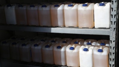 Mezclas con etanol abaratarían combustible y mejorarían suministro en México, explican especialistas.