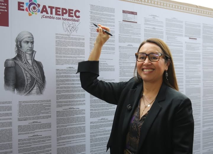 Aprobamos el Bando Municipal 2026, en Presencia de Representantes de todos Los Sectores sociales de Nuestro Municipio: Azucena Cisneros Coss Presidenta Municipal de Ecatepec.&nbsp;VIDEO.