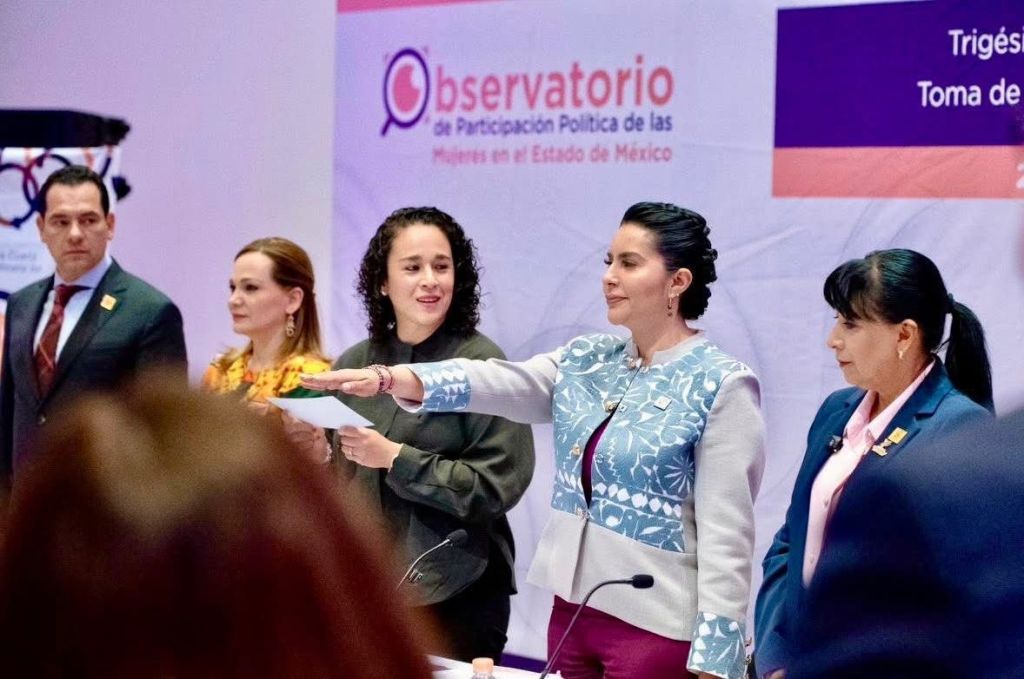 Acompaña Ministra Yasmín Esquivel, y Magistrada Claudia Valle del TEPJF a La Toma de Protesta de La Dra. Arlen Siu como Presidenta del Observatorio de Participación Política de Las  Mujeres en El Estado de México,&nbsp;OPPMEM.