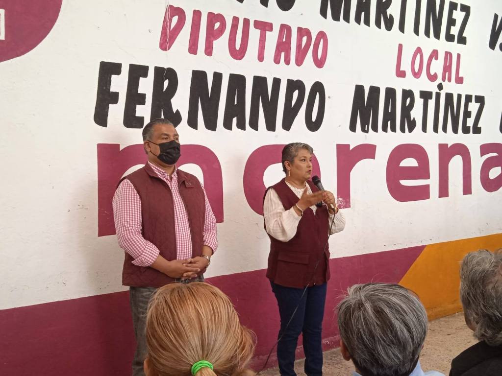 Un gusto Recibir en la Asamblea a Nuestra Presidenta Estatal de Morena Luz Ma. Hernández, ningún Día le paramos al Trabajo para Servir a Más Vecinas y Vecinos de&nbsp;Ecatepec.