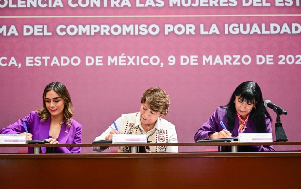 Firman Gobernadora Delfina Gómez y los 125 municipios el Compromiso por la Igualdad para erradicar la violencia de género en&nbsp;EdoMéx.