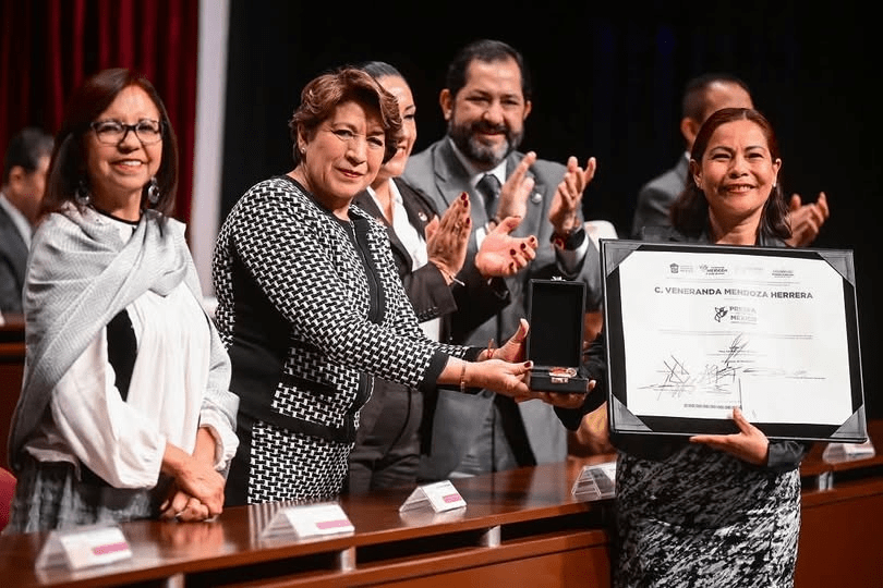 Felicidades Veneranda.