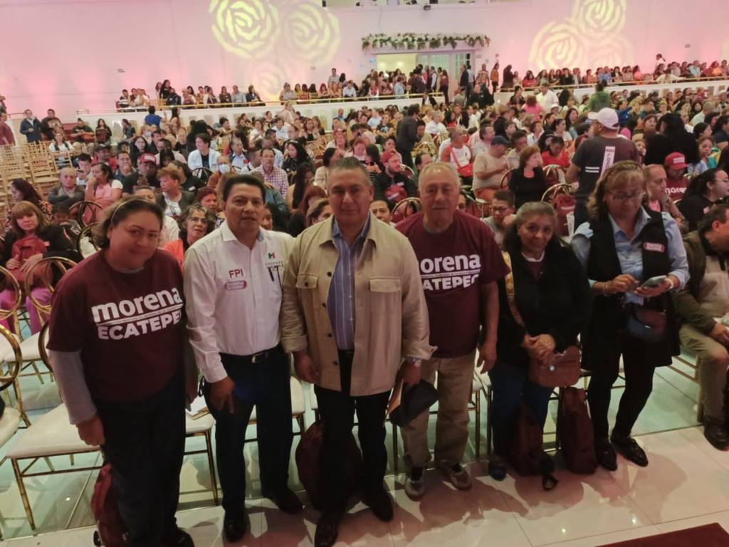 Unidad en Ecatepec: Cientos de autoridades seccionales cierran filas con Azucena&nbsp;Cisneros.