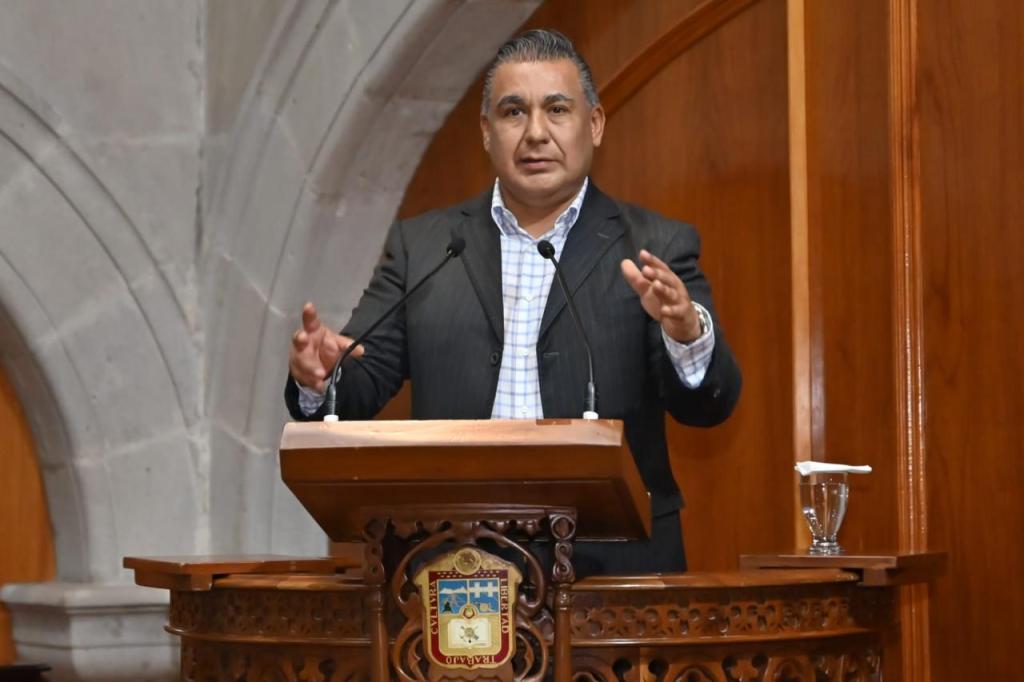 Intervención del Diputado Octavio Martínez&nbsp;Vargas.