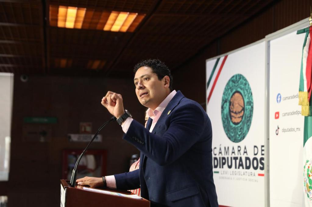 Presenta Diputado Federal del PRI Luis Gerardo Sánchez Sánchez propuesta para Regular Intermediarios Laborales y Proteger a Buscadores de&nbsp;Empleo.