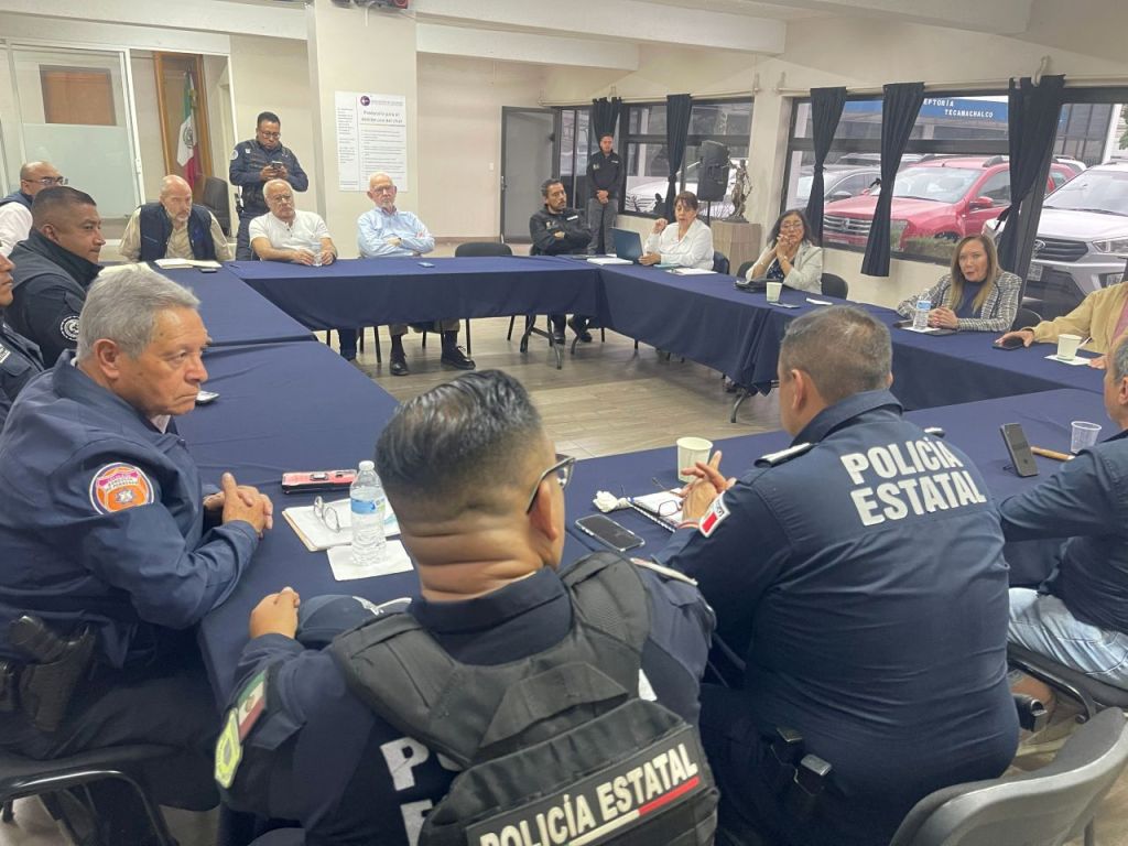 Colonos de Tecamachalco y autoridades refuerzan coordinación para fortalecer la seguridad en la&nbsp;zona.