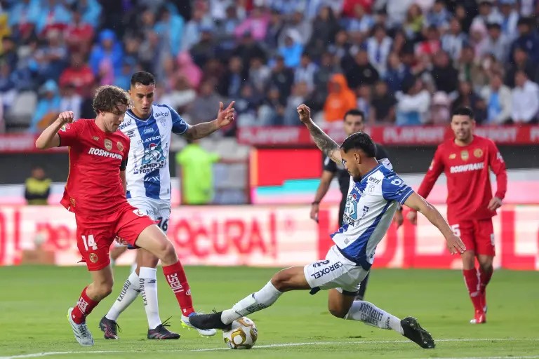 Pachuca frena el sueño del tricampeonato de los&nbsp;Diablos.