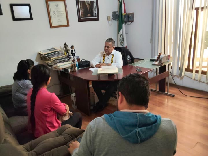 ¡¡La suerte se reparte temprano!! Atendiendo y resolviendo demandas de mis vecinas y vecinos de Ecatepec: Octavio Martínez&nbsp;Vargas.