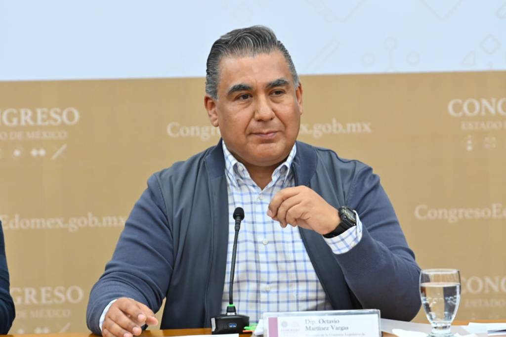 Morena impulsa Rediseño Institucional en Transparencia.