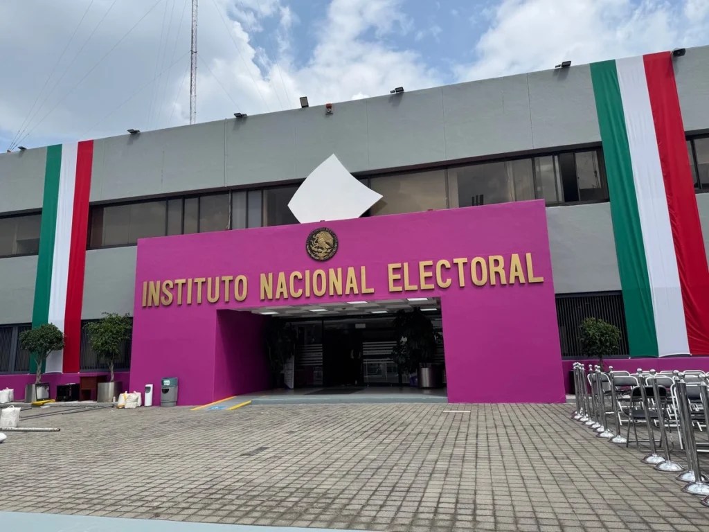 PRI contra Morena: Denuncias por Campaña Adelantada.