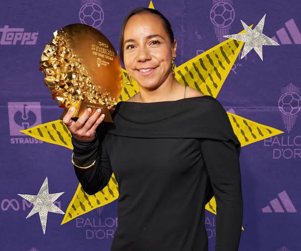 Charlyn Corral regresa a México con el Trofeo Gerd Müller y hace historia en el futbol femenil.