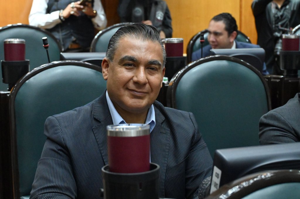 Debate Parlamentario en el Estado de México: Octavio Martínez Vargas destaca Apertura Legislativa ante el Reto de dar Resultados Tangibles.